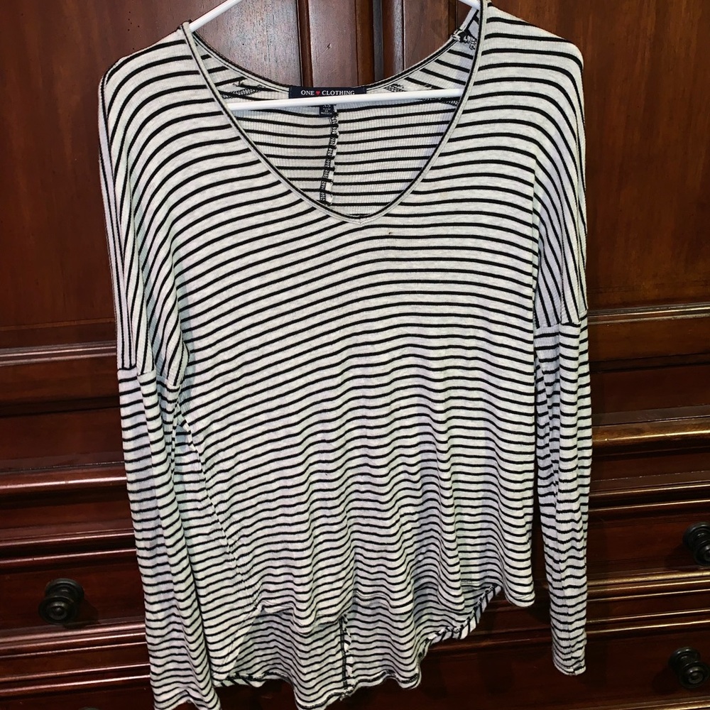 Stripped long sleeve